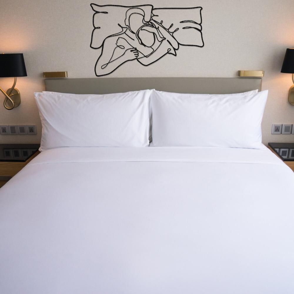 Couple Metal Line Wall Art